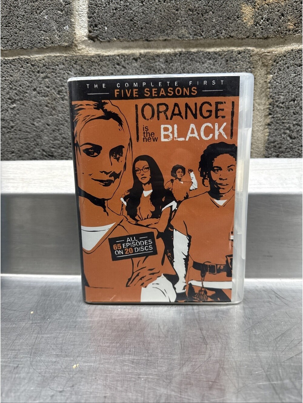 Orange Is the New Black: the Complete First Five Seasons (DVD)